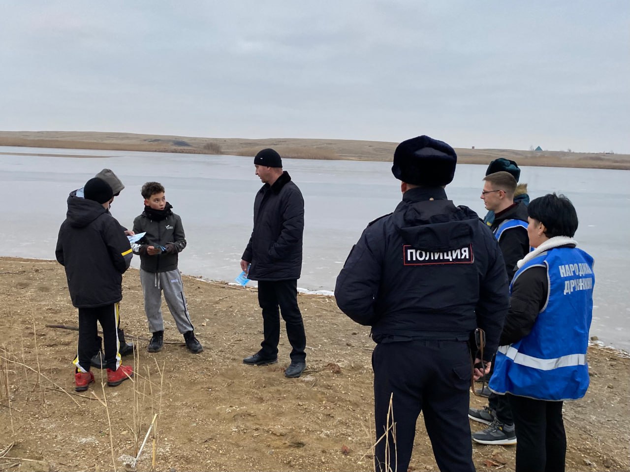 Полицейские провели межведомственные рейды в рамках акции «Тонкий лед» в Брединском районе Полицейские провели межведомственные рейды в рамках акции «Тонкий лед» в Брединском районе