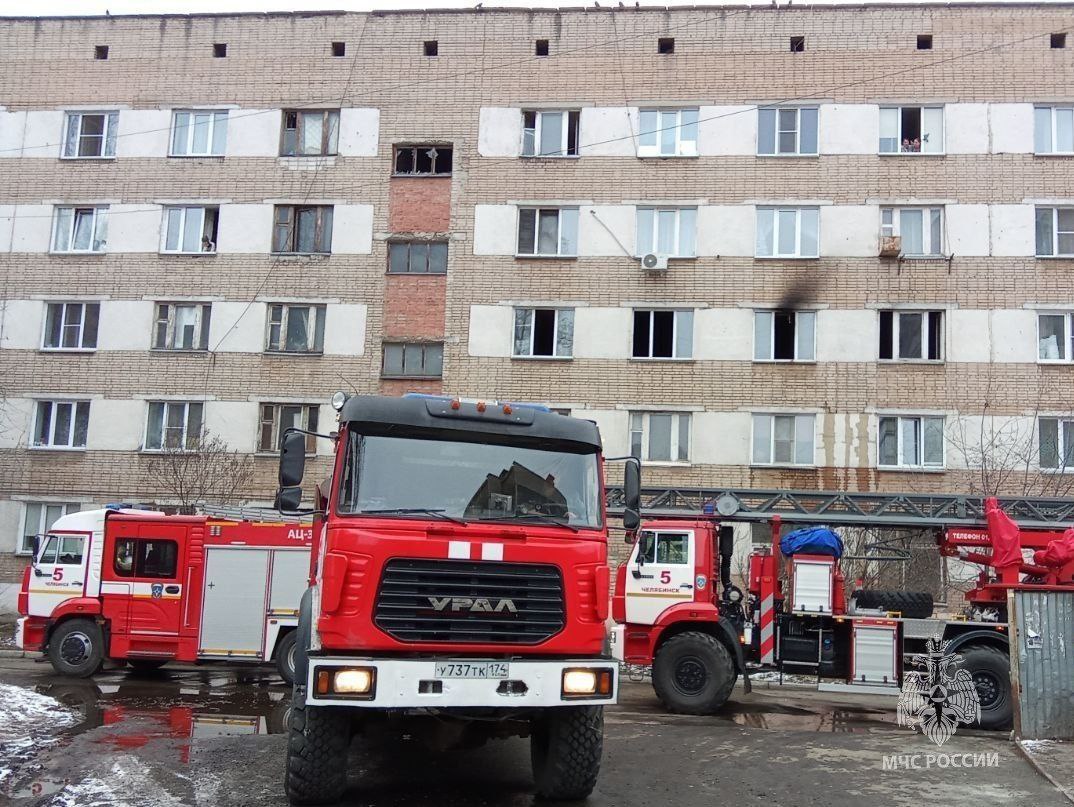 На пожаре в Челябинске спасён человек