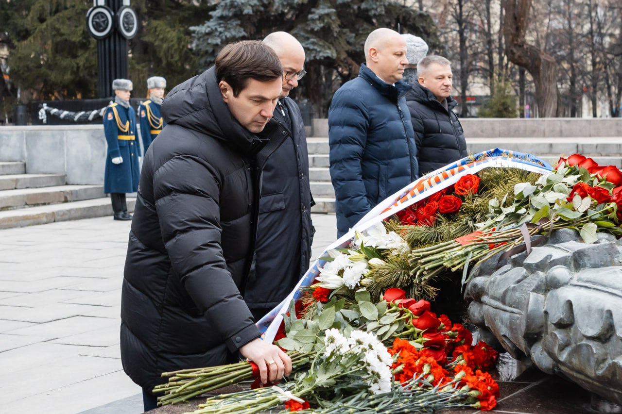 В очередном выпуске «Политнедели» мы расскажем, какие интересные и важные события произошли в Челябинской области с 1 по 7 декабря В очередном выпуске «Политнедели» мы расскажем, какие интересные и важные события произошли в Челябинской области с 1 по 7 декабря