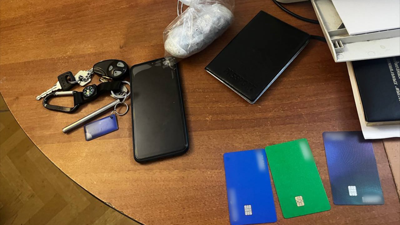 В Челябинске полицейские задержали подозреваемого в сбыте героина через интернет-магазин