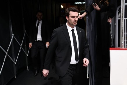 Временный главный тренер Рише ушел из «Трактора»