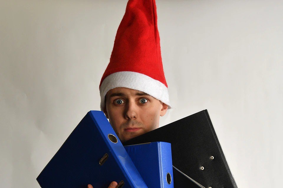 Праздники без отдыха: 21% челябинцев готовы работать в новогодние каникулы