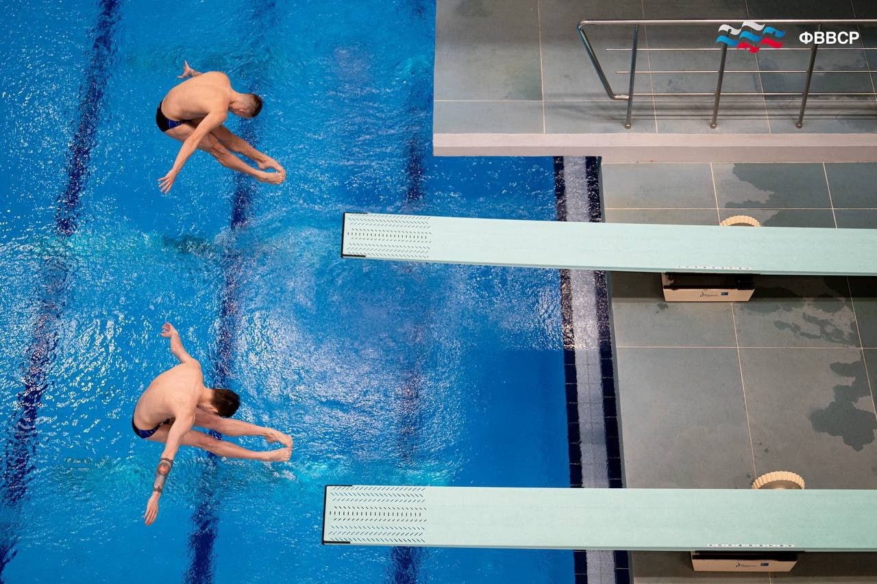 Челябинец Григорий Иванов завоевал золото на Суперфинале по прыжкам в воду Челябинец Григорий Иванов завоевал золото на Суперфинале по прыжкам в воду