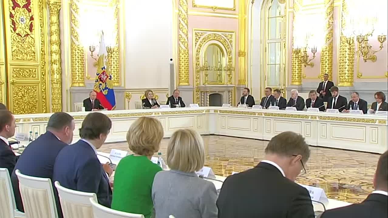 Путин оценил реализацию вошедших в нацпроекты предложений Текслера