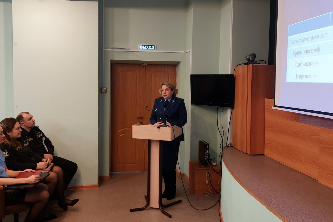 Прокуратура области провела просветительское мероприятие в преддверии Международного дня борьбы с коррупцией Прокуратура области провела просветительское мероприятие в преддверии Международного дня борьбы с коррупцией