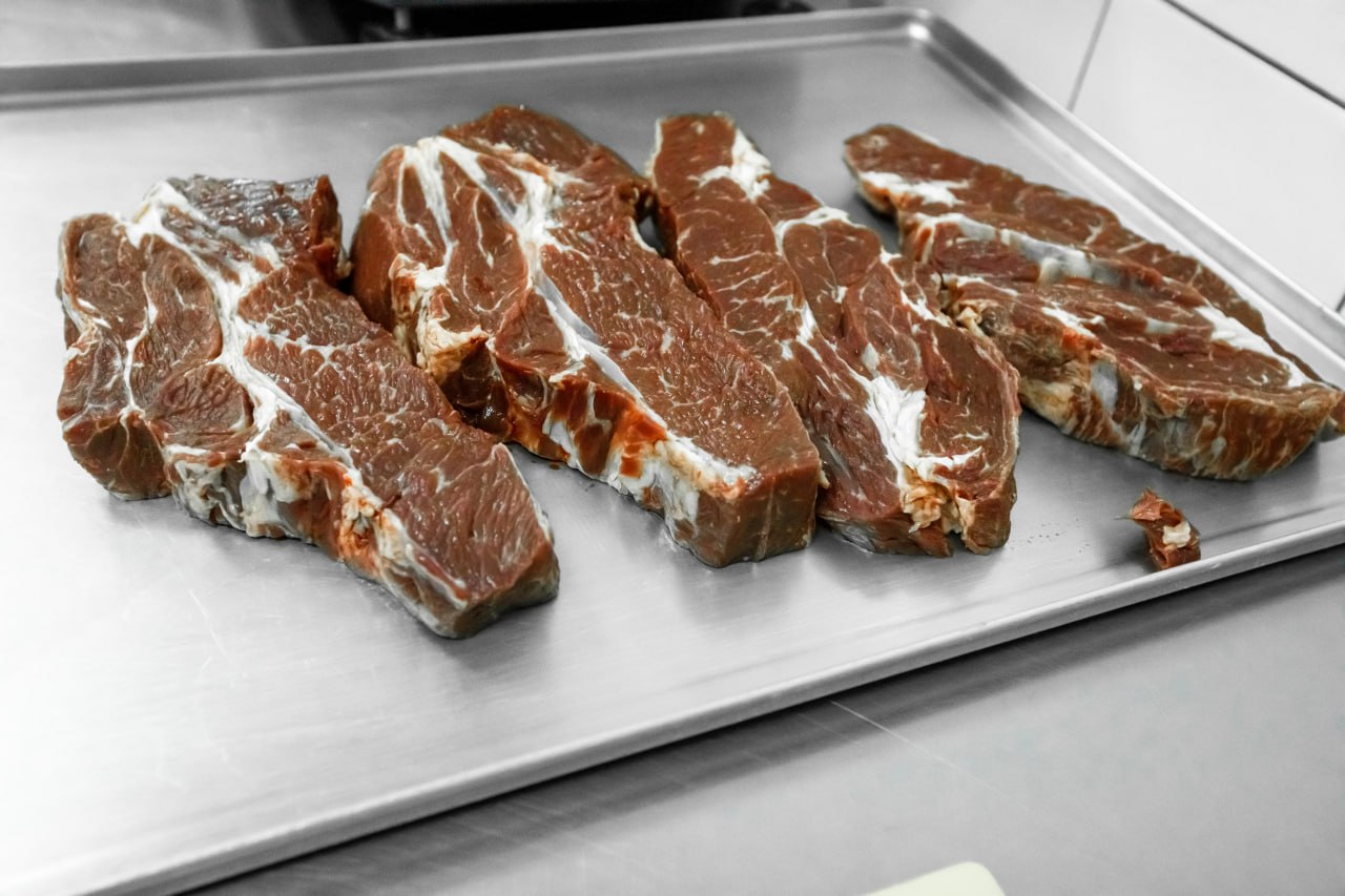 Челябинский производитель лишился деклараций на мясные полуфабрикаты