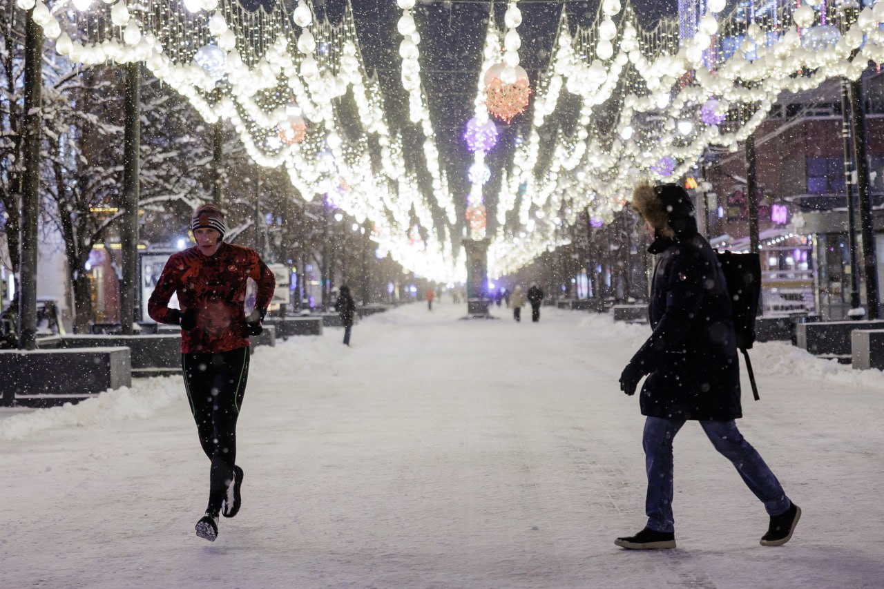 Как в сказке! Смотрим, как к Новому году преобразился заснеженный Челябинск Как в сказке! Смотрим, как к Новому году преобразился заснеженный Челябинск