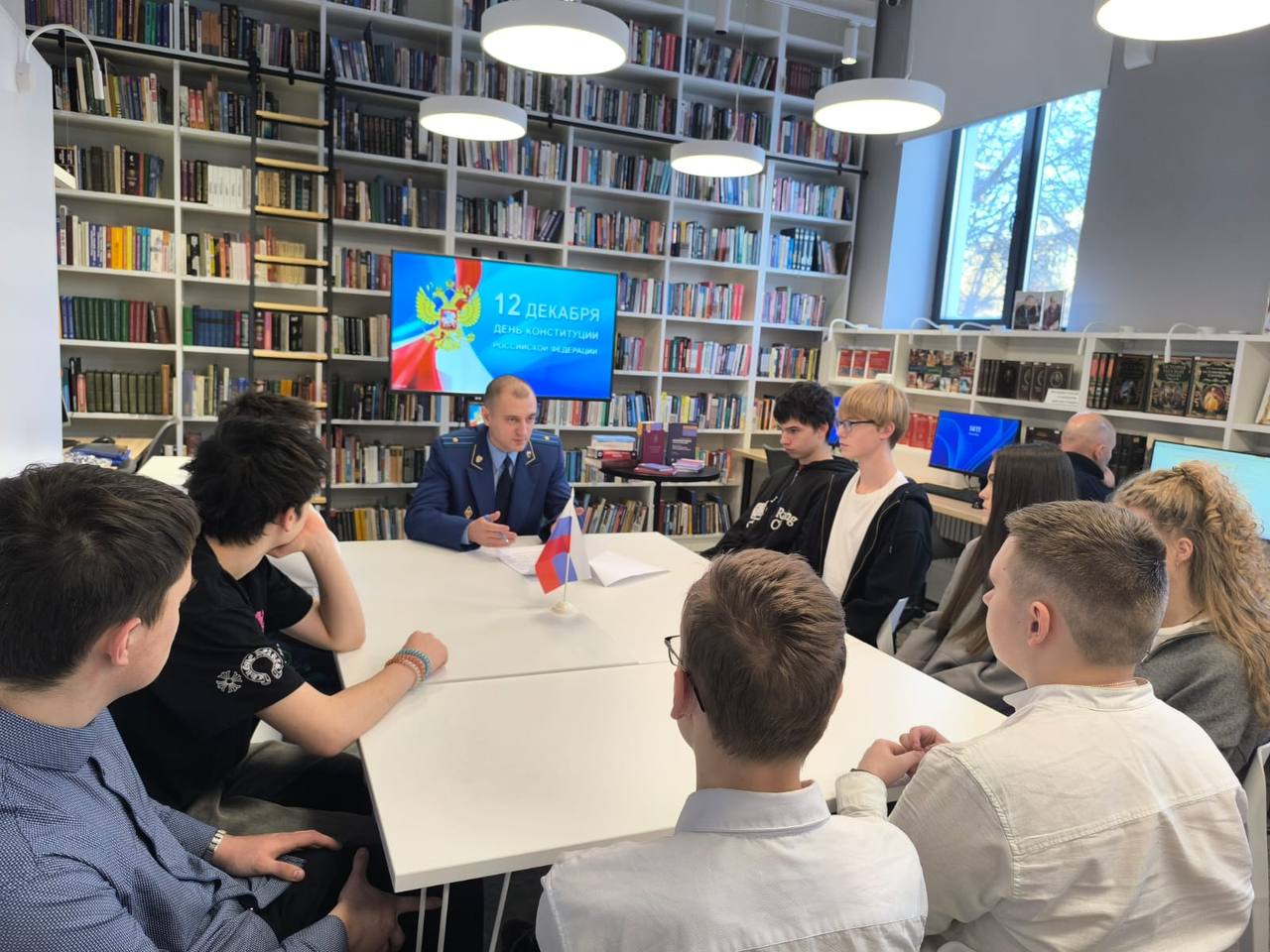 Природоохранные прокуроры провели просветительские мероприятия в Международный день прав животных Природоохранные прокуроры провели просветительские мероприятия в Международный день прав животных