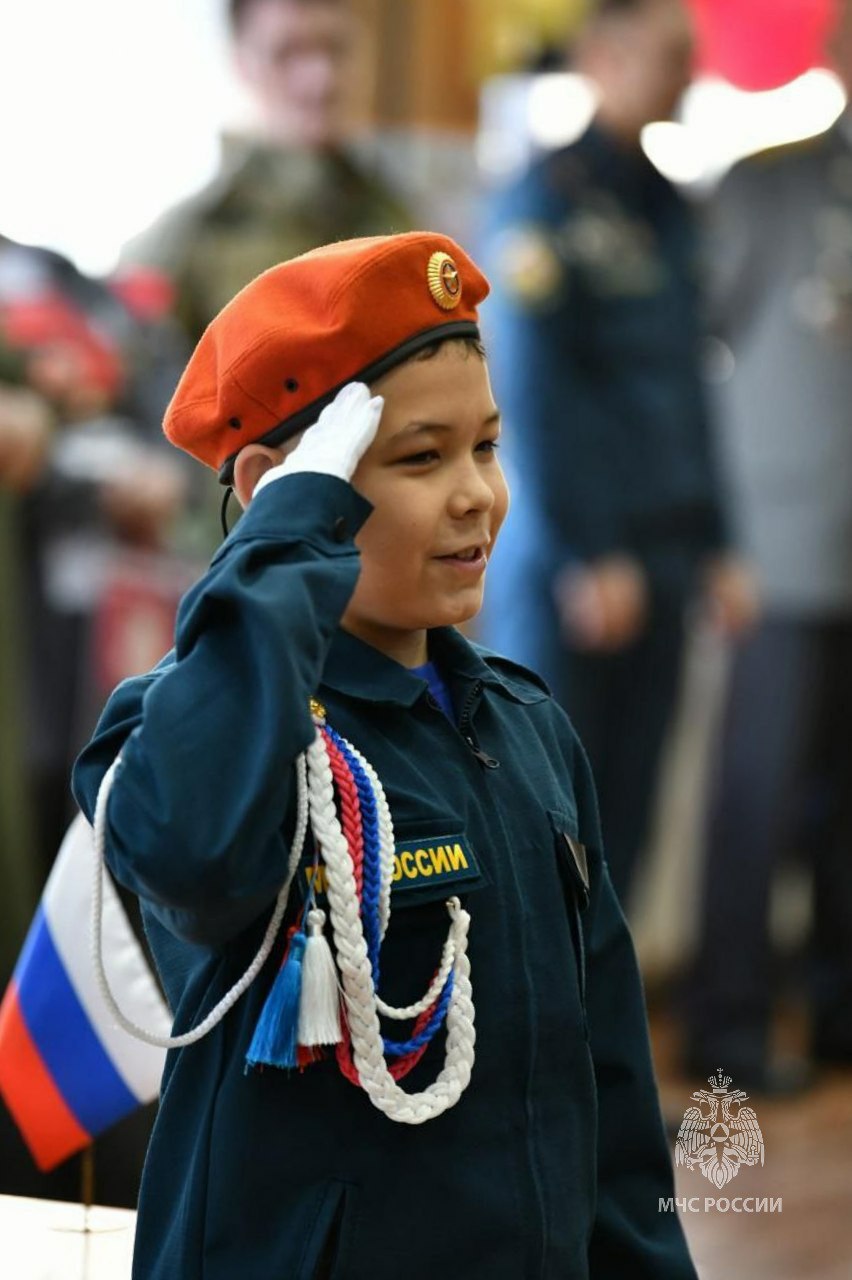 Новая смена кадетов вступила в строй Новая смена кадетов вступила в строй