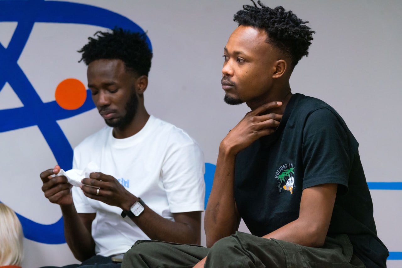 Иностранные студенты познакомились с уникальным фильмом о южноуральских пещерах Иностранные студенты познакомились с уникальным фильмом о южноуральских пещерах