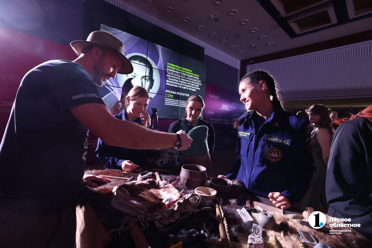 «Мы как регион движемся вперед во многом благодаря молодежи. Вы – настоящее, которое формирует будущее», – отметил губернатор Алексей Текслер на Молодежной ассамблее «Мы как регион движемся вперед во многом благодаря молодежи. Вы – настоящее, которое формирует будущее», – отметил губернатор Алексей Текслер на Молодежной ассамблее