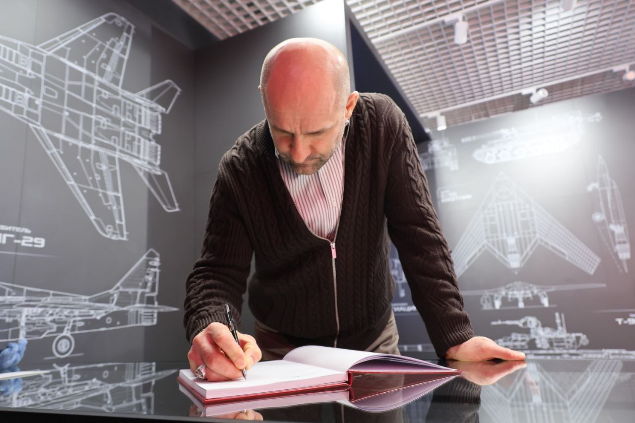 Артём Жога: Самый большой музей специальной военной операции в Уральском федеральном округе Артём Жога: Самый большой музей специальной военной операции в Уральском федеральном округе