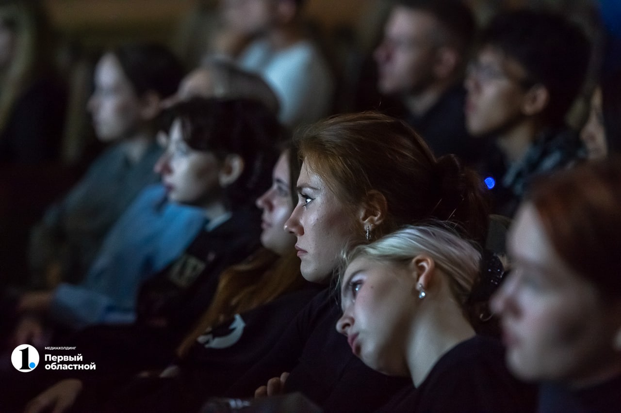 Юным челябинцам придется переоформлять Пушкинскую карту