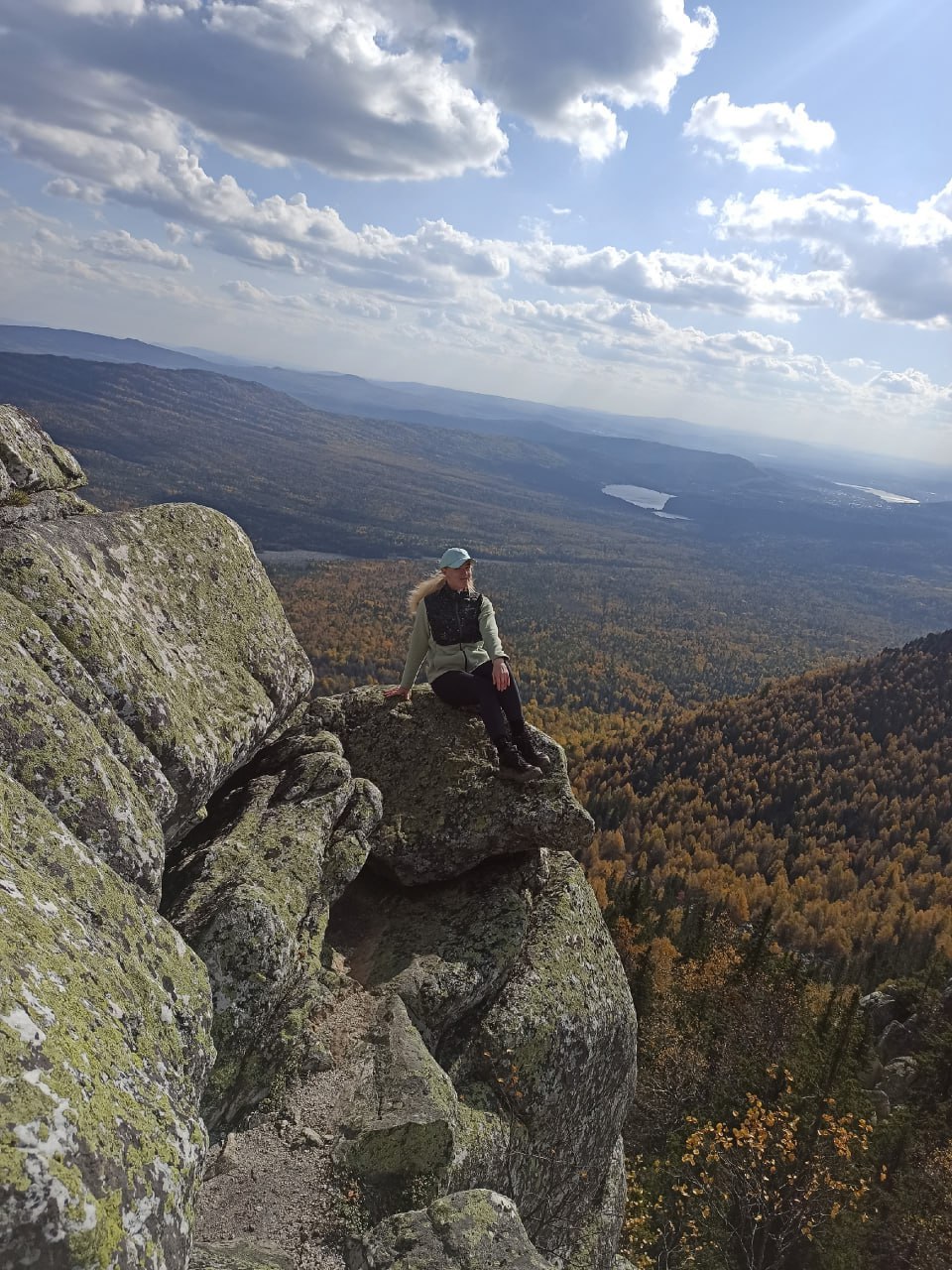 «Я ушла за мужем в горы, а нашла себя» — один турпоход круто изменил жизнь матери двоих детей «Я ушла за мужем в горы, а нашла себя» — один турпоход круто изменил жизнь матери двоих детей