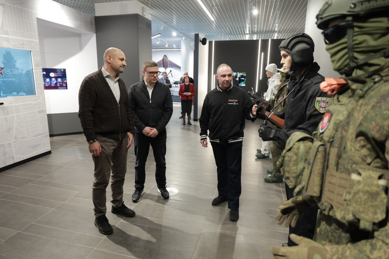 Уникальный музей СВО в Челябинске показали полпреду президента в УрФО Уникальный музей СВО в Челябинске показали полпреду президента в УрФО