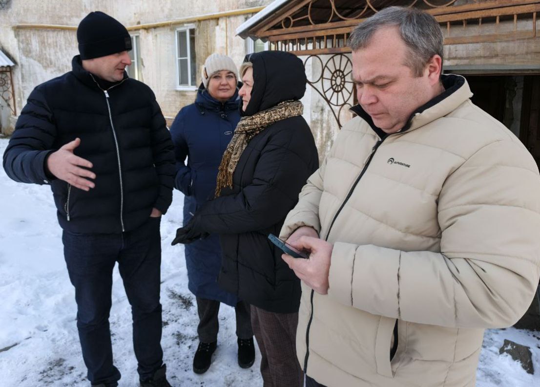 Глава Копейска оценила новую систему водоотведения в поселке Вахрушево