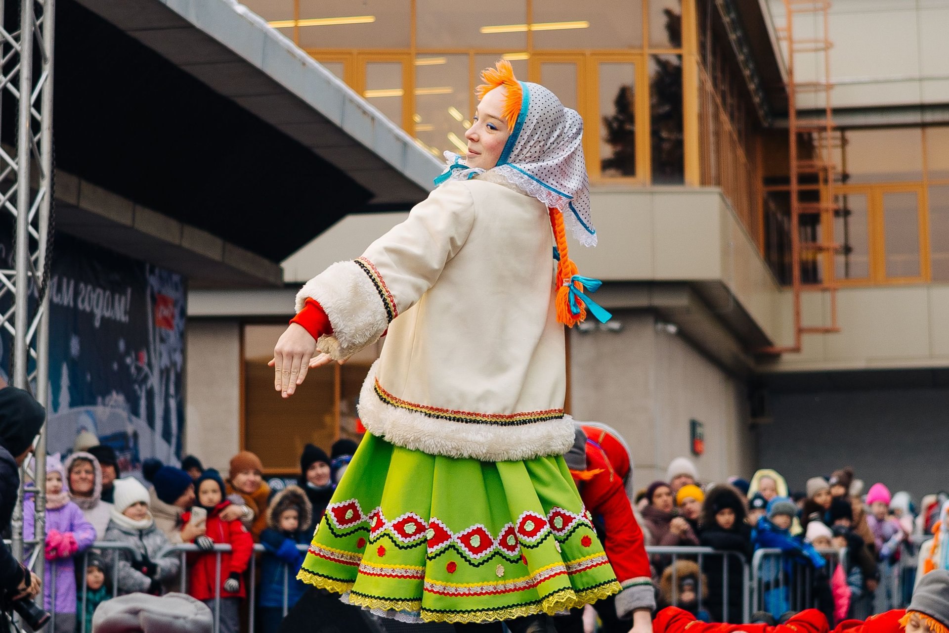 Праздник к нам приходит: в Челябинск прибыл поезд Деда Мороза из Великого Устюга Праздник к нам приходит: в Челябинск прибыл поезд Деда Мороза из Великого Устюга