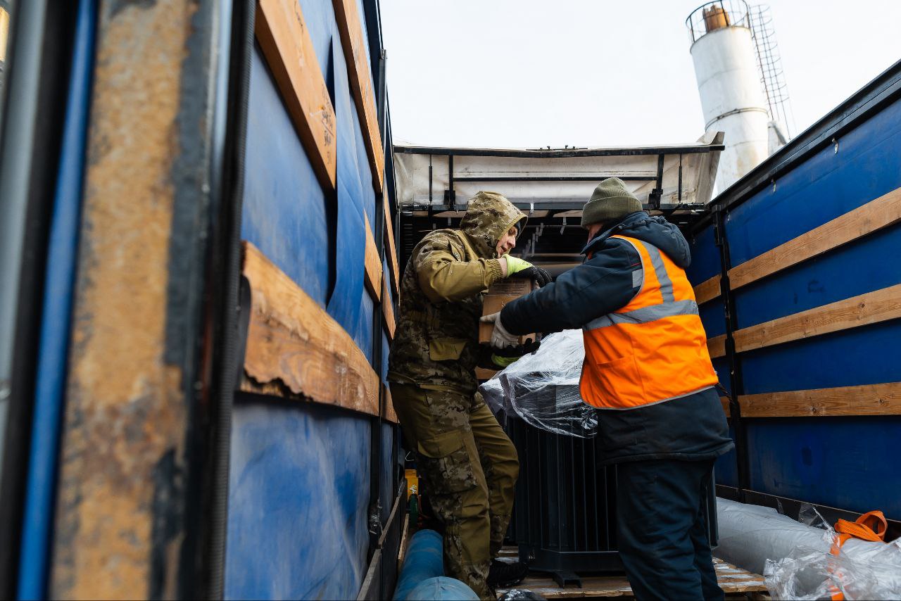Военно-техническая помощь отправилась в зону СВО Военно-техническая помощь отправилась в зону СВО