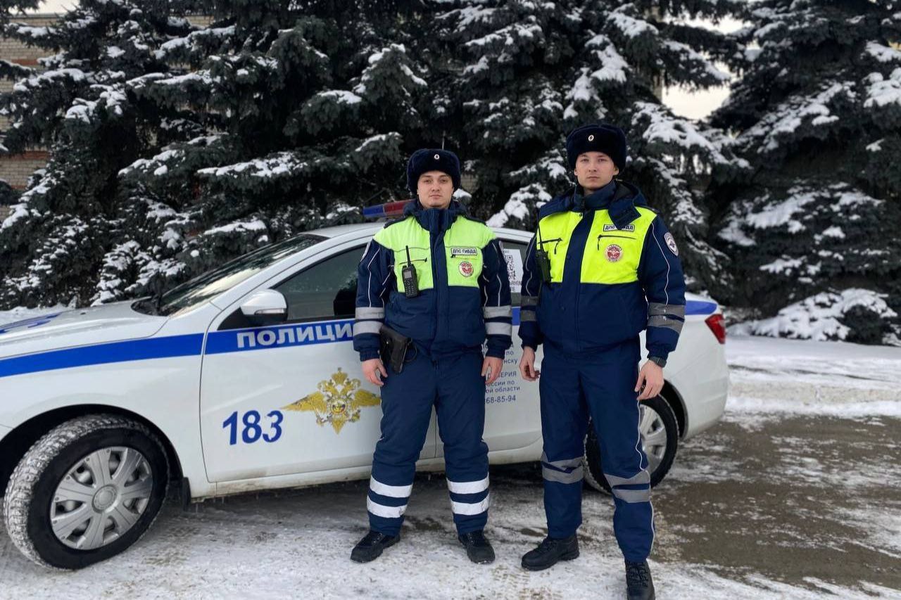 «Их поступки спасают жизни»: сотрудники ДПС помогли вовремя привезти пенсионера с сердечным приступом в больницу