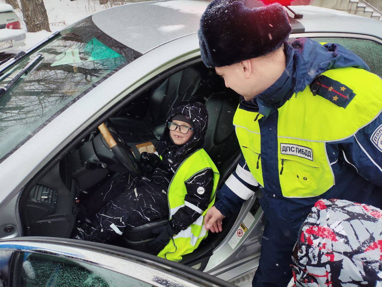 Урок доброты для дошколят провели в Челябинске Росавтодор, Госавтоинспекция региона и зоозащитники Урок доброты для дошколят провели в Челябинске Росавтодор, Госавтоинспекция региона и зоозащитники