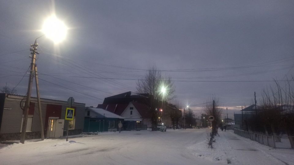 После вмешательства прокуратуры на улице в селе Уйское восстановлено уличное освещение