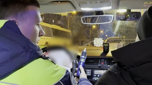 � ������������� ������ ���� ����� �������������� � �����