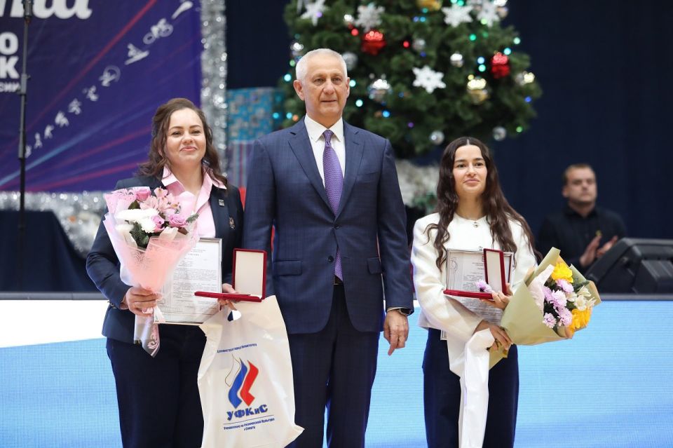 Лучших спортсменов 2025 года наградили в Магнитогорске