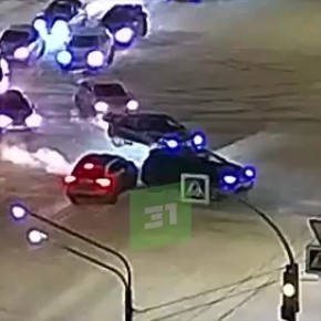 Утреннее ДТП на заснеженной дороге Челябинска