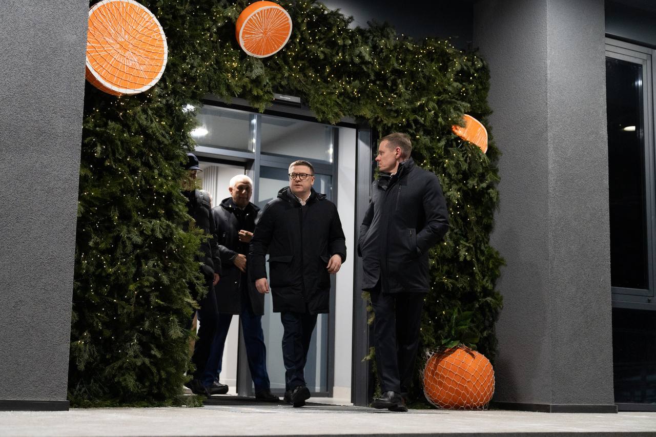 Губернатор Алексей Текслер осмотрел новый термальный комплекс курорта «Притяжение» в Магнитогорске Губернатор Алексей Текслер осмотрел новый термальный комплекс курорта «Притяжение» в Магнитогорске