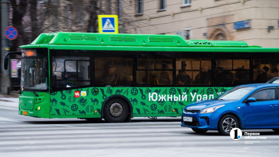 В Челябинске восемь городских автобусов изменят схему движения с января