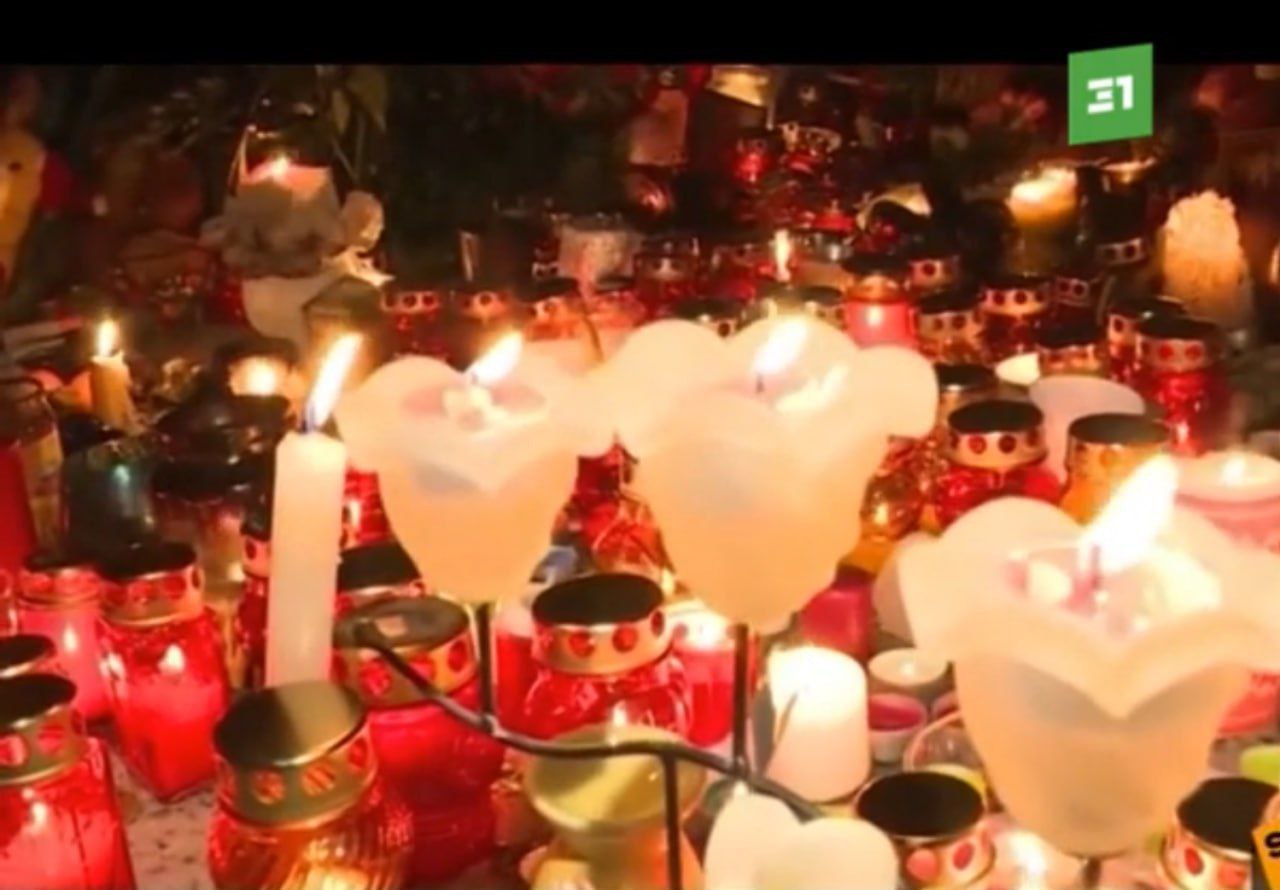 В регионе проходят панихиды по погибшим в результате взрыва в доме в Магнитогорске в 2018 году