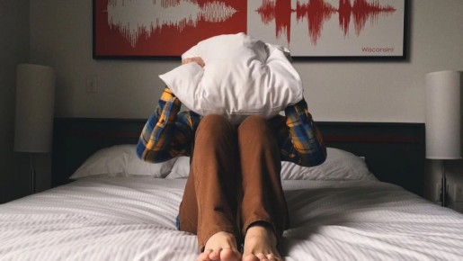 Жителям Челябинска объяснили, как найти управу на шумных соседей-арендаторов