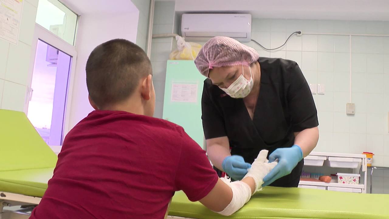 1234 Обморожения и переломы: об опасностях зимних развлечений рассказали врачи из Челябинска 1234 Обморожения и переломы: об опасностях зимних развлечений рассказали врачи из Челябинска