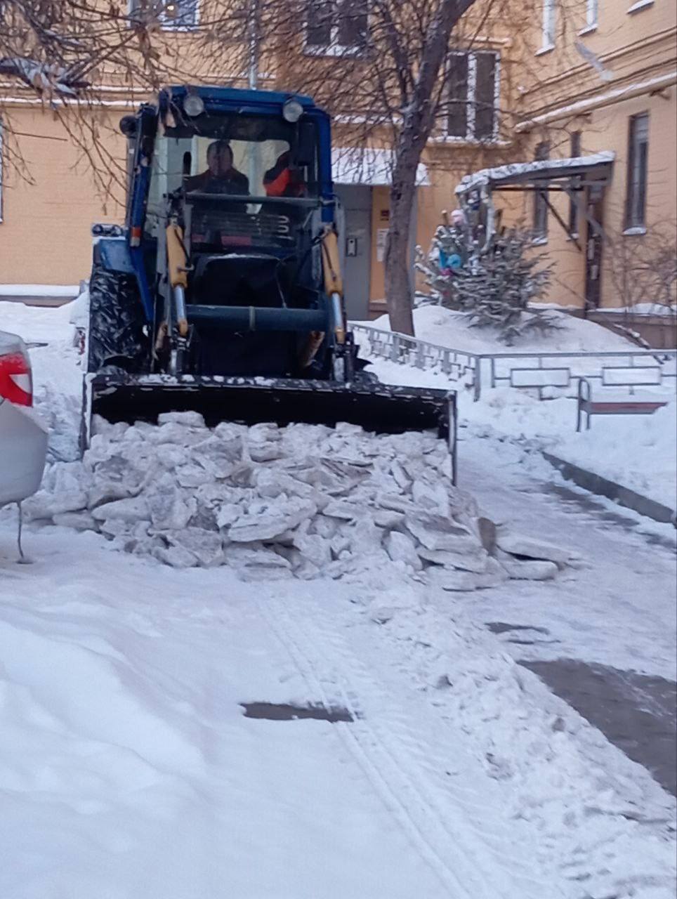 Челябинск готовится к Рождеству Челябинск готовится к Рождеству