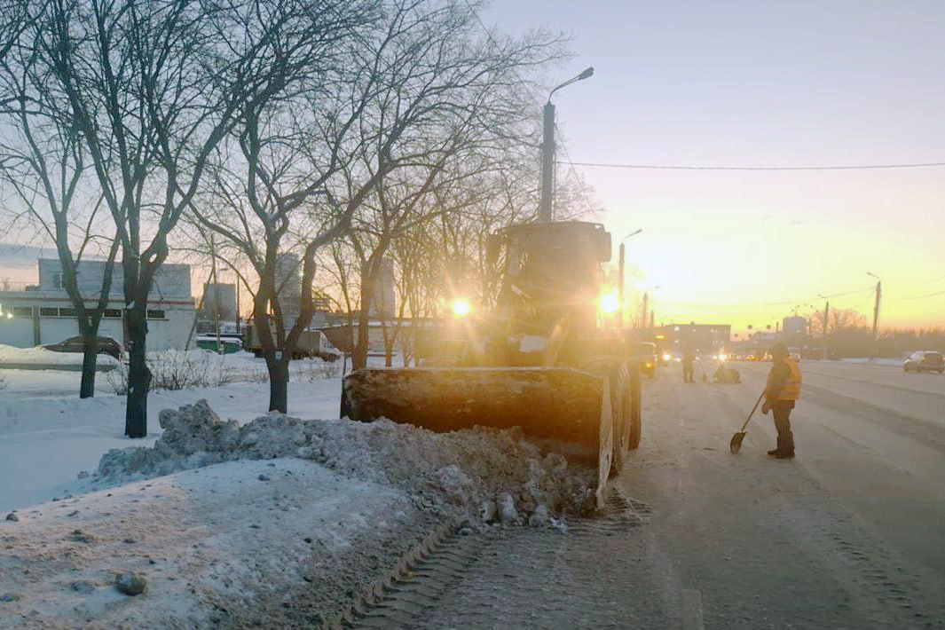 В Челябинске дорожники расчистят проходы к храмам