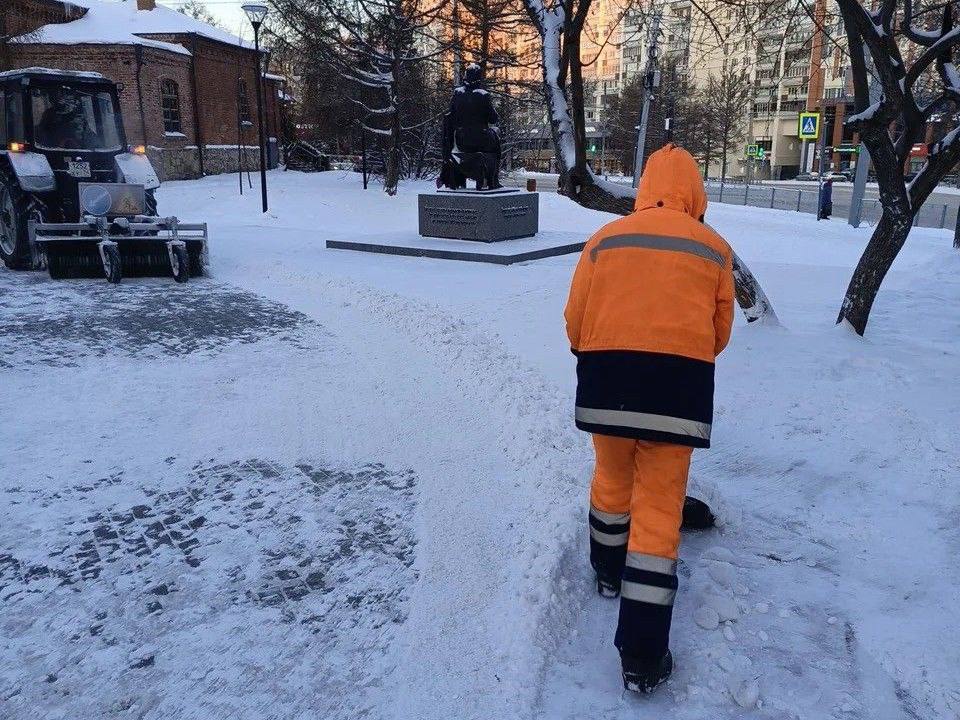 Челябинск готовится к Рождеству Челябинск готовится к Рождеству