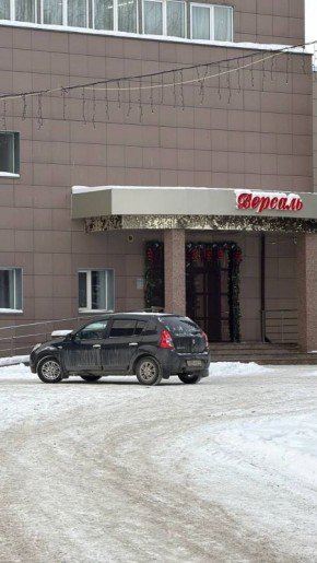 ГАИ отреагировала на нарушения автомобилистов в сквере Челябинска