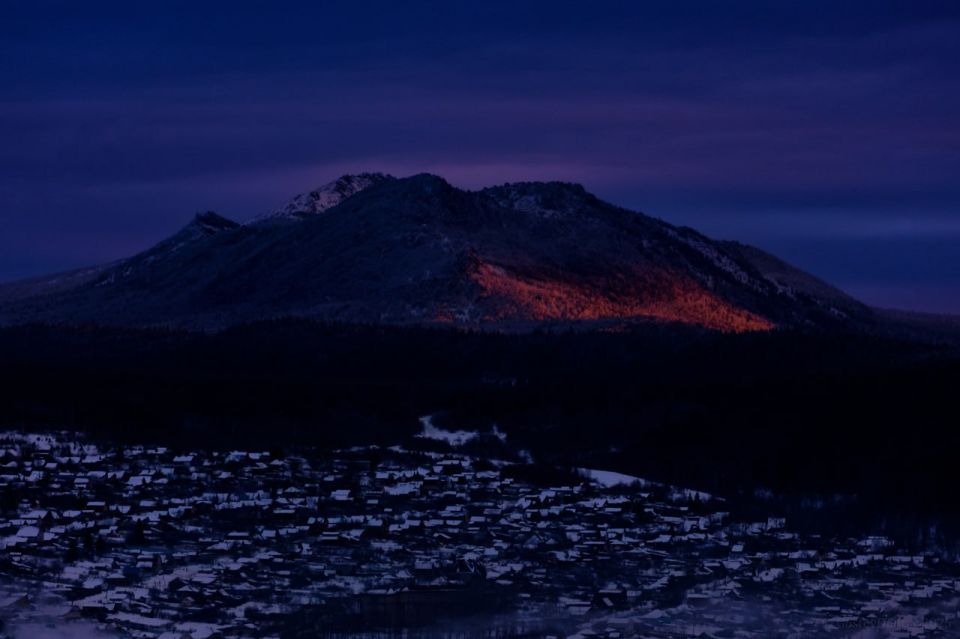 Последний луч закатного солнца поймал Дмитрий Гостев