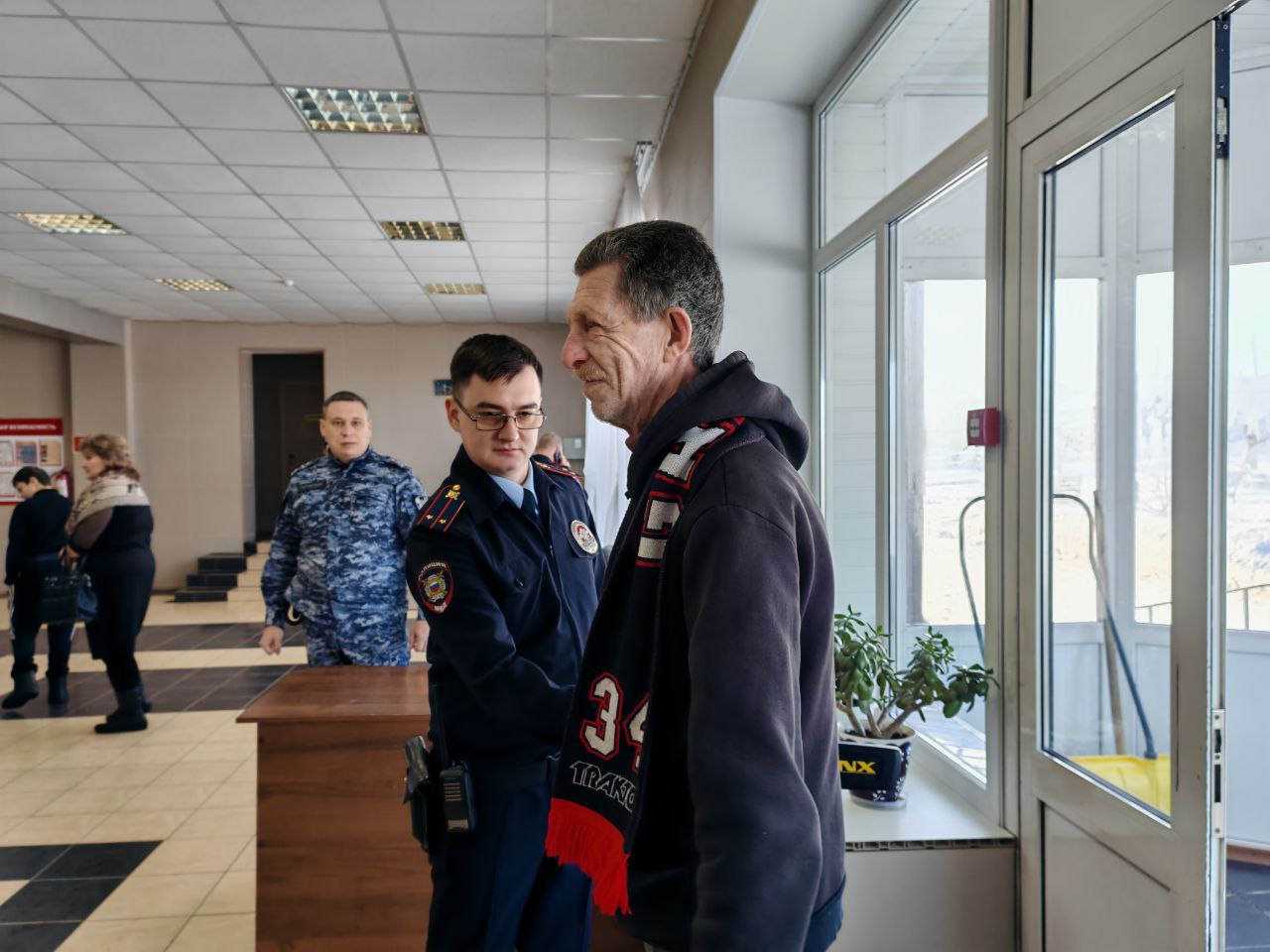 Полицейские Кизильского района обеспечили правопорядок во время проведения губернаторской елки Полицейские Кизильского района обеспечили правопорядок во время проведения губернаторской елки