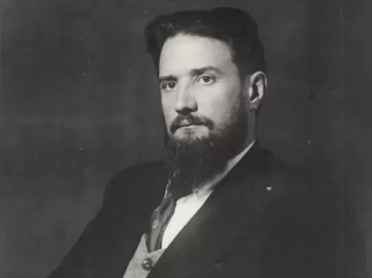 Сегодня отмечается день рождения великого учёного - Игоря Васильевича Курчатова, уроженца города Сим Челябинской области и научного лидера атомного проекта СССР Сегодня отмечается день рождения великого учёного - Игоря Васильевича Курчатова, уроженца города Сим Челябинской области и научного лидера атомного проекта СССР