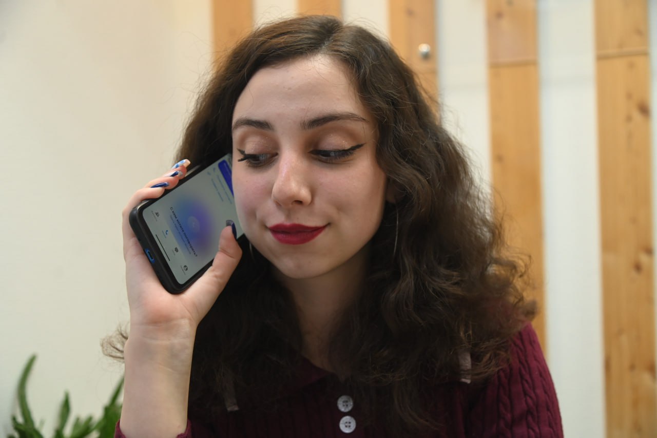 Челябинка после поездки за границу осталась без связи