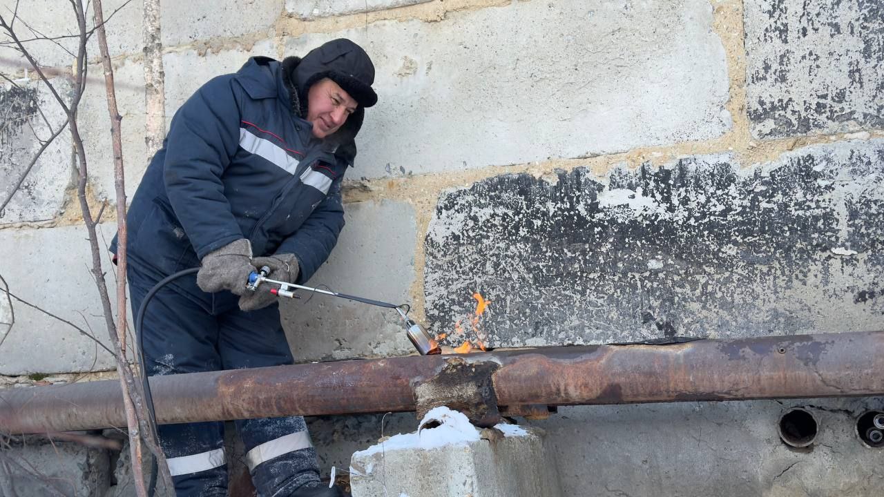 Сергей Колясников: Суровые январские морозы в этом году проверяют уральцев на прочность Сергей Колясников: Суровые январские морозы в этом году проверяют уральцев на прочность