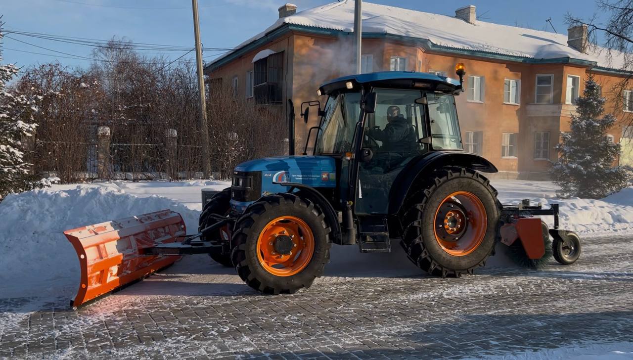 В Копейске продолжаются работы по содержанию дорог в зимний период В Копейске продолжаются работы по содержанию дорог в зимний период