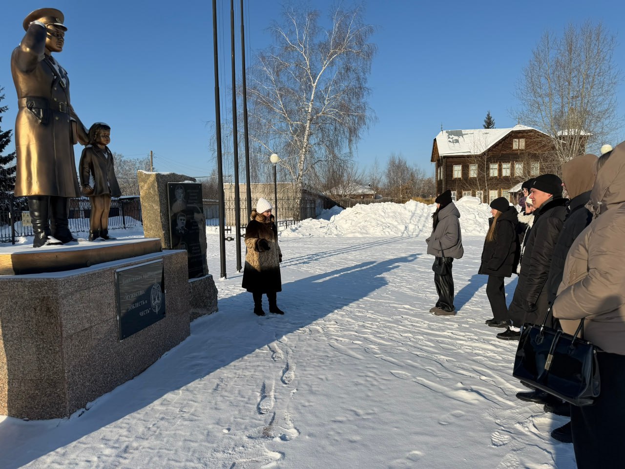 В Пласте «Студенческий десант» познакомился с историей и буднями полицейских В Пласте «Студенческий десант» познакомился с историей и буднями полицейских