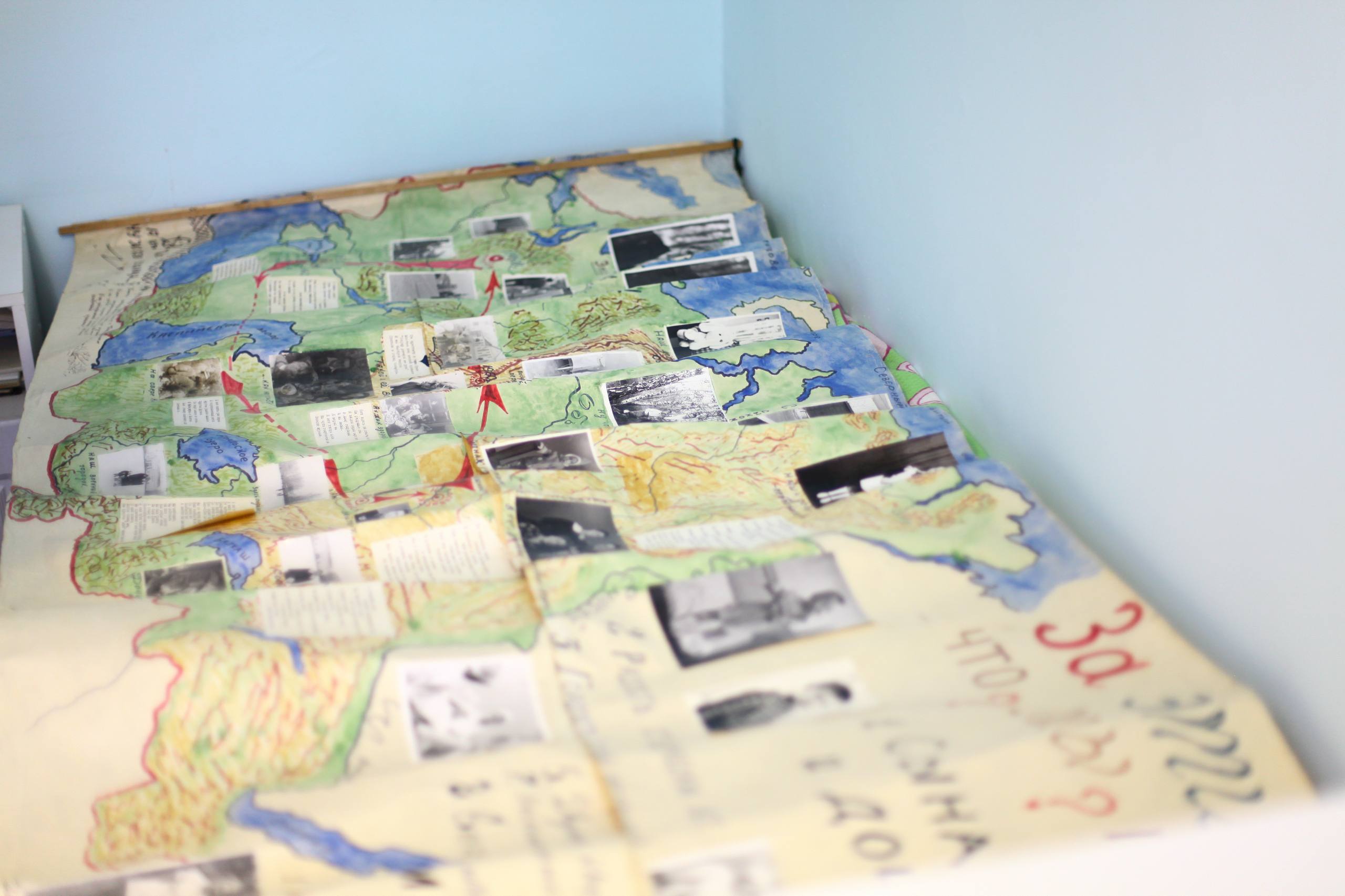 Первый заместитель руководителя СУ СК России по Челябинской области навестил жительницу блокадного Ленинграда Рыбачук Галину Константиновну Первый заместитель руководителя СУ СК России по Челябинской области навестил жительницу блокадного Ленинграда Рыбачук Галину Константиновну