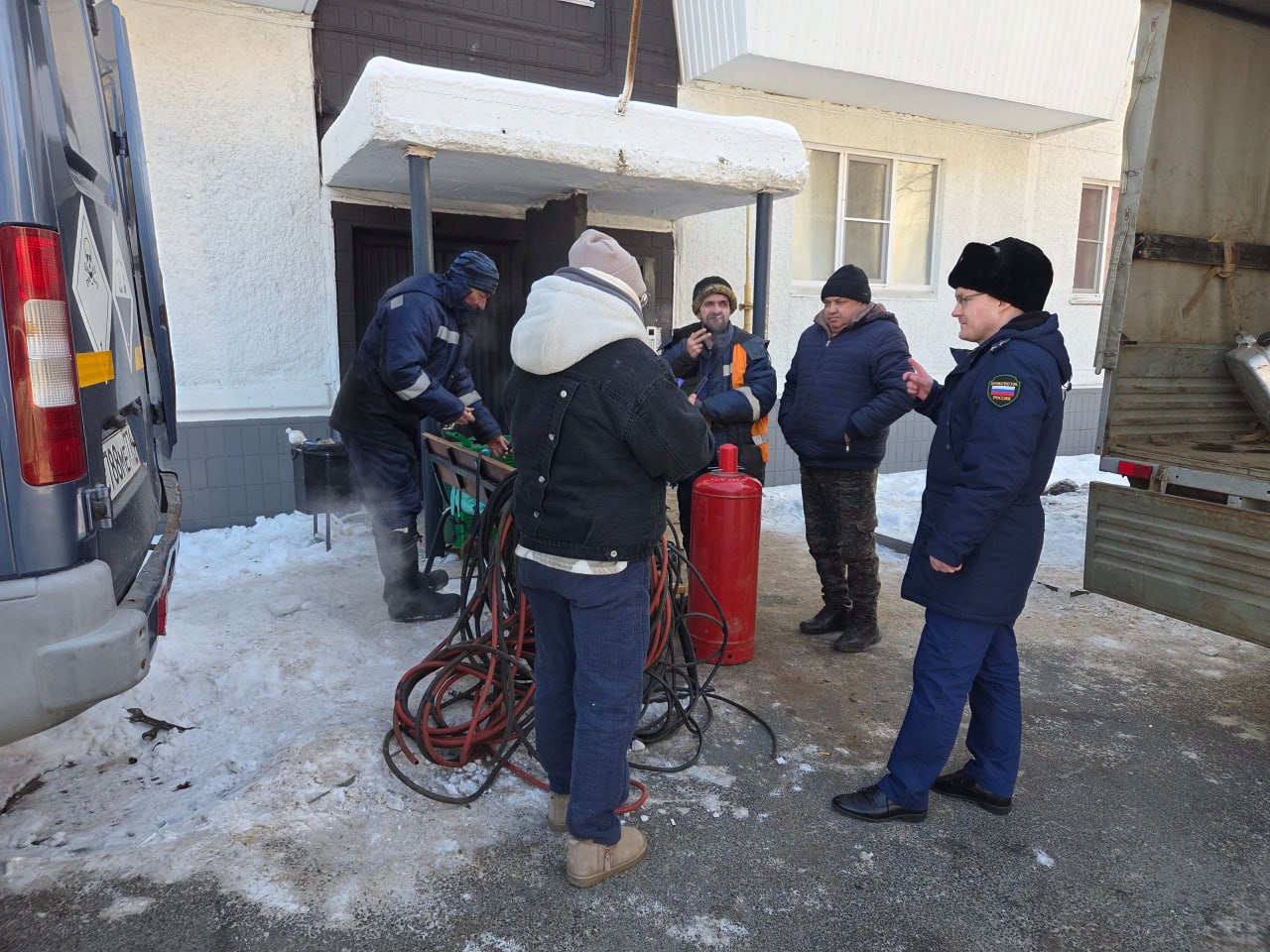 Прокуратура Карабаша продолжает контролировать восстановление подачи теплоснабжения в квартиры жителей города Прокуратура Карабаша продолжает контролировать восстановление подачи теплоснабжения в квартиры жителей города