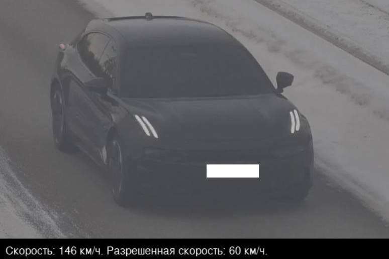 В Магнитогорске автомобиль разогнался под камерами до 160 км/ч В Магнитогорске автомобиль разогнался под камерами до 160 км/ч