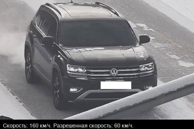 В Магнитогорске автомобиль разогнался под камерами до 160 км/ч