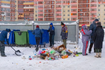 Более 50 тысяч обращений о вывозе мусора подали за год жители Челябинска