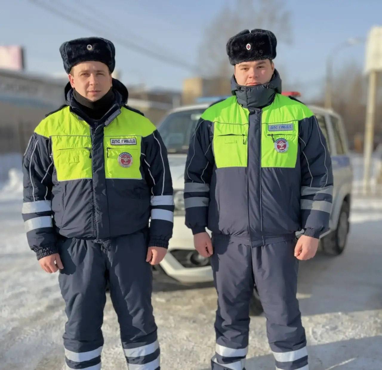 Сотрудники Госавтоинспекции Златоуста спасли водителя от переохлаждения на морозе